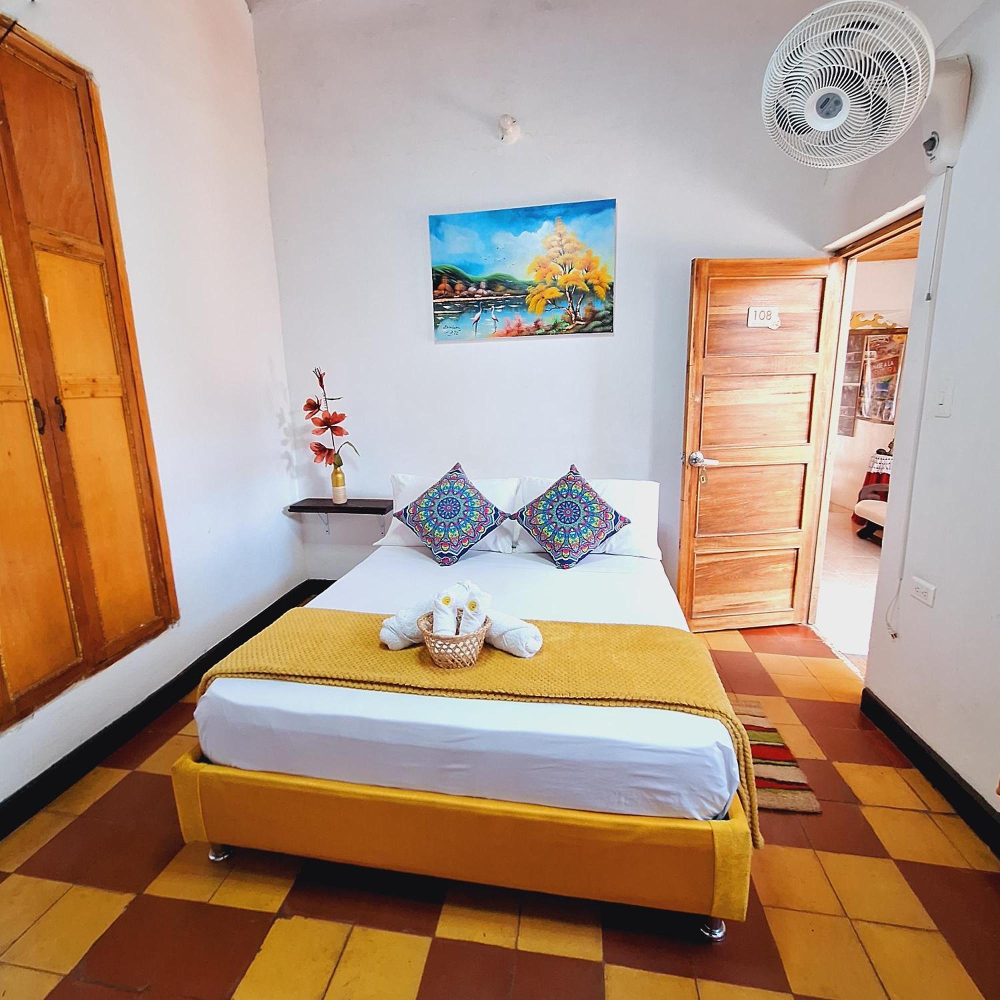 Hostal Colombian Gold San Gil Exterior photo
