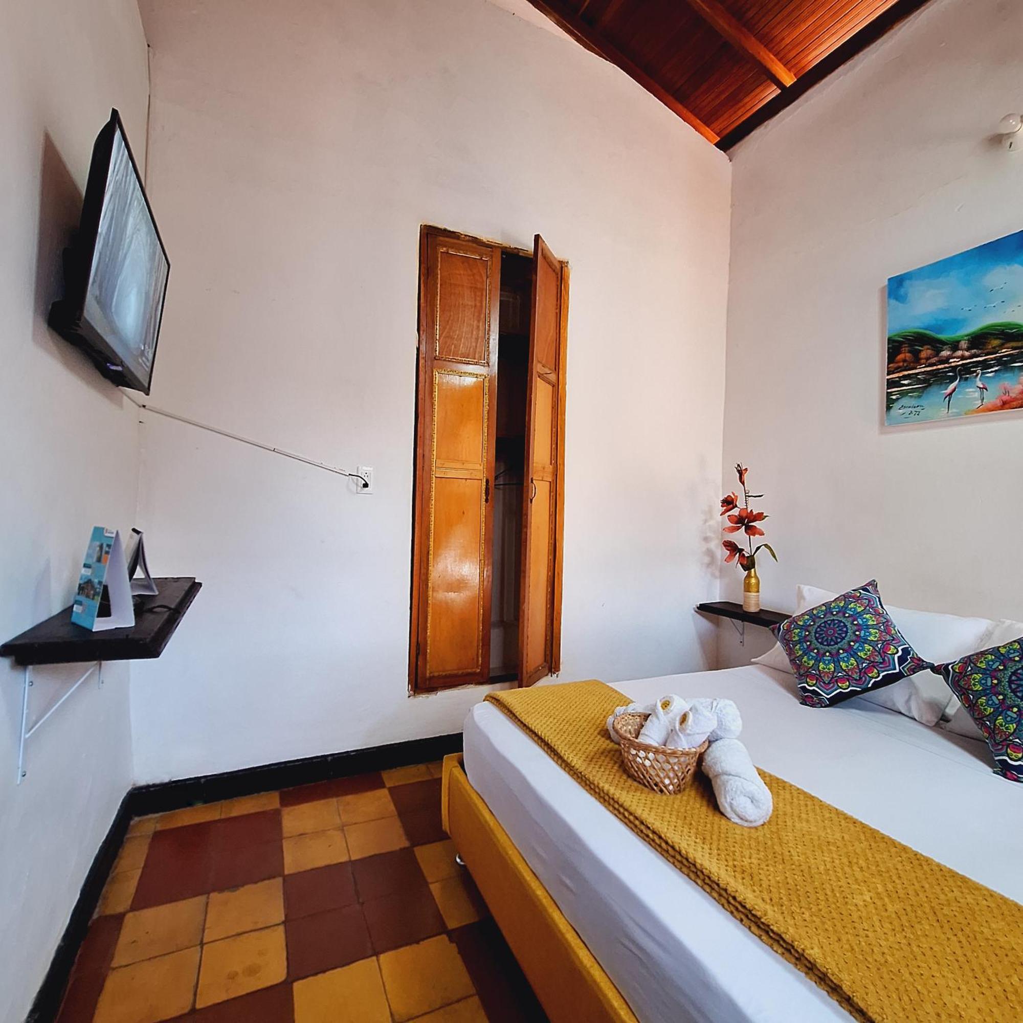 Hostal Colombian Gold San Gil Exterior photo