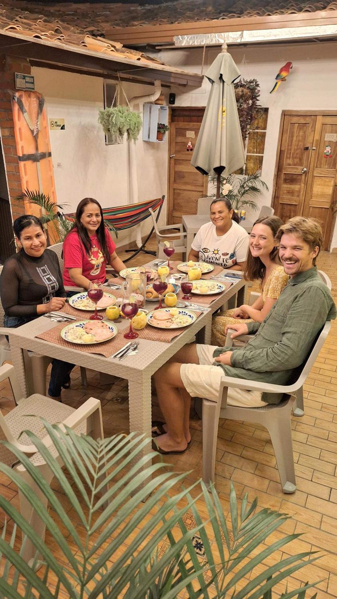 Hostal Colombian Gold San Gil Exterior photo